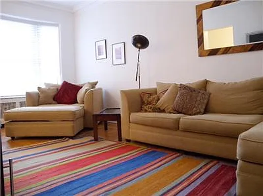 Sold by R New York | media 8