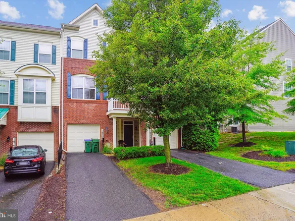 16758 Blackjack Oak Ln, Woodbridge, VA 22191
