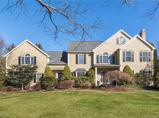 1 October Hill Rd, Woodbridge, CT 06525