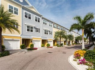6117 S Moorings Dr S, Saint Petersburg, FL 33712