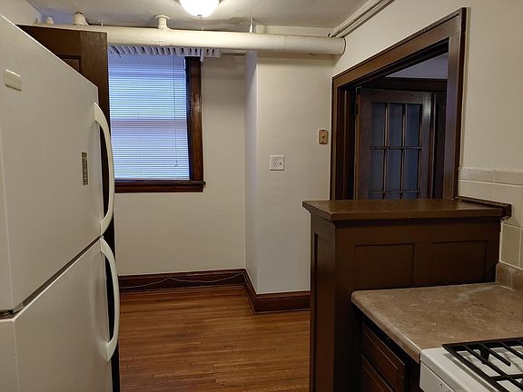 2nd image of 1785 Bryant Ave S APT A