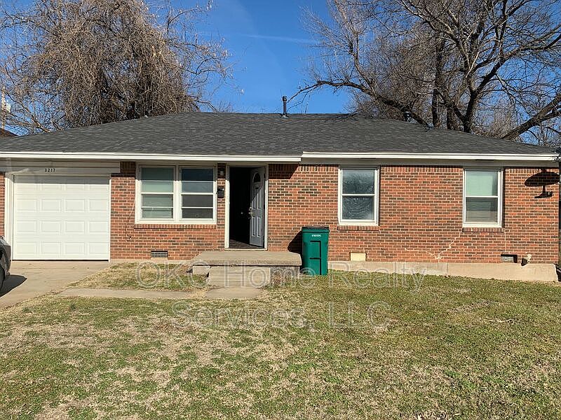 1st image of 3217 NE 16th St