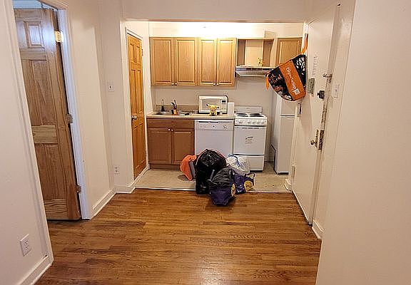 3rd image of 444 W 49th St #2AG