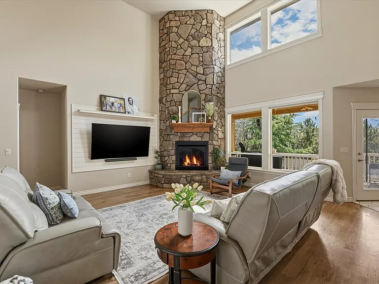 553 E Forest Ridge Dr — Photo 27