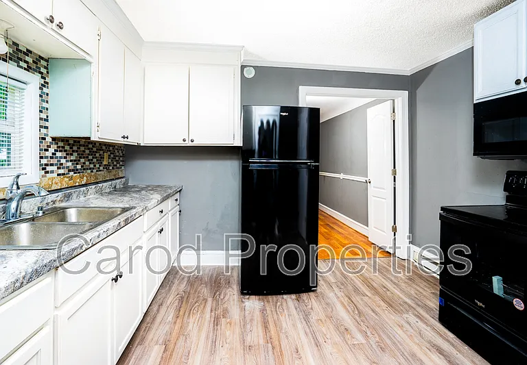 136 Powder St SW — Photo 10