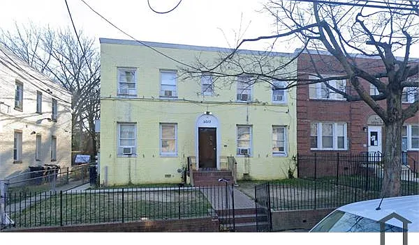 5013 1st St NW #1 — Photo 2