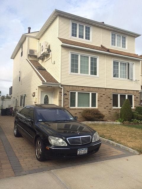 1st image of 104 Sandalwood Dr
