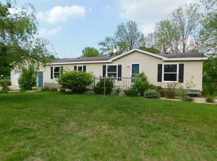 200 Scott St, Newaygo, MI