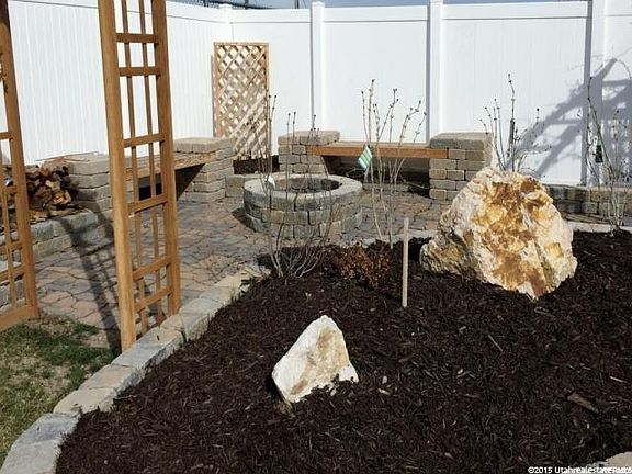 4th image of 8524 S Wild Oak Dr