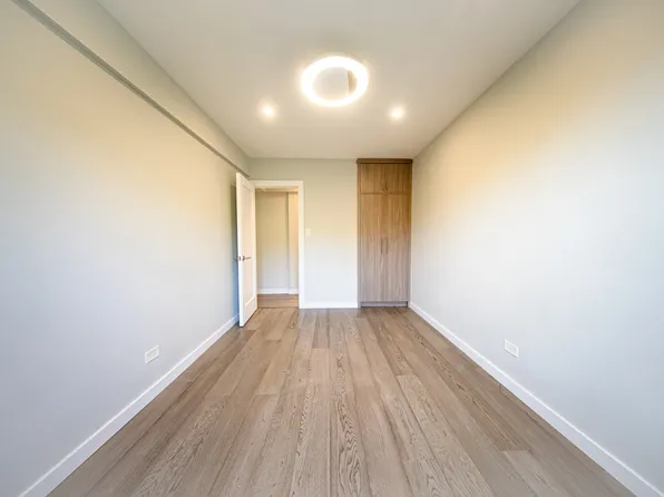 2569 West Second Street image 13 of 43