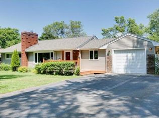 2061 Roth Pl, White Bear Lake, MN 55110