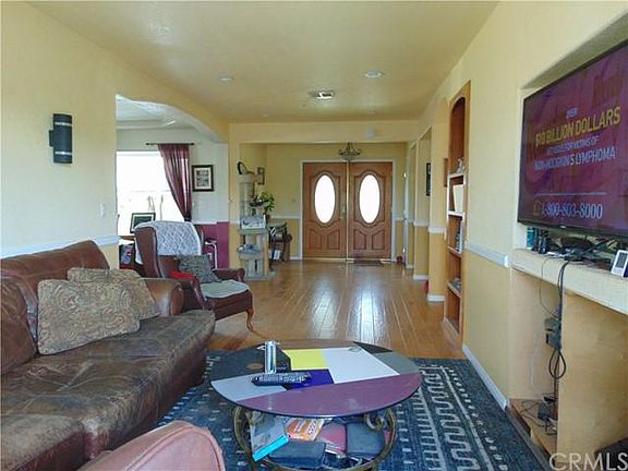 5th image of 613 N Glenwood Pl