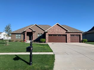 804 Pheasant Run, Sherman, IL 62684