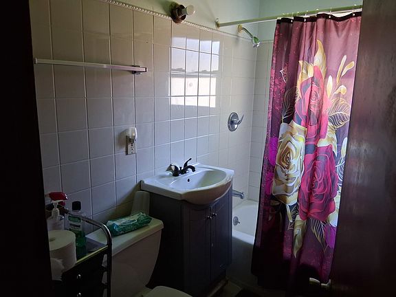 3rd image of 310 W 150th St