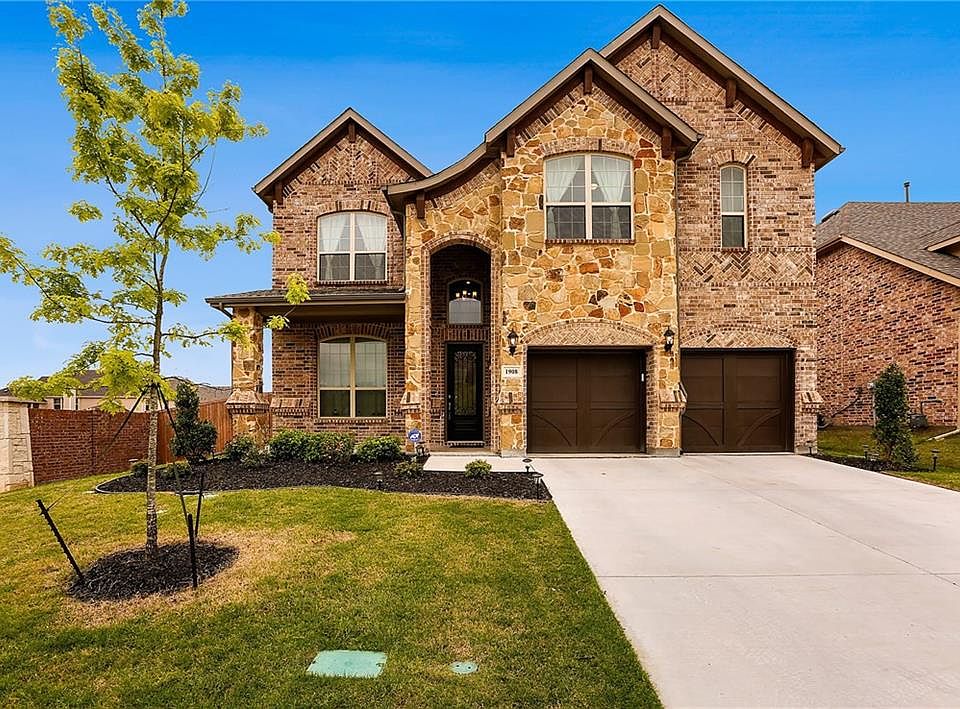 1st image of 1908 Shireridge Dr