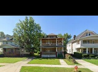 1738 Cliffview Rd, Cleveland, OH 44112