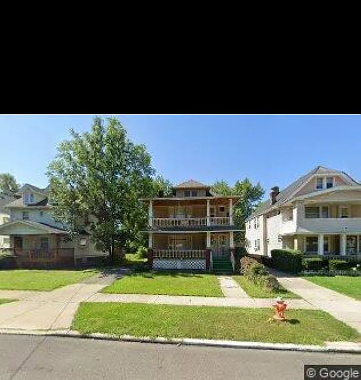 1738 Cliffview Rd photo 1