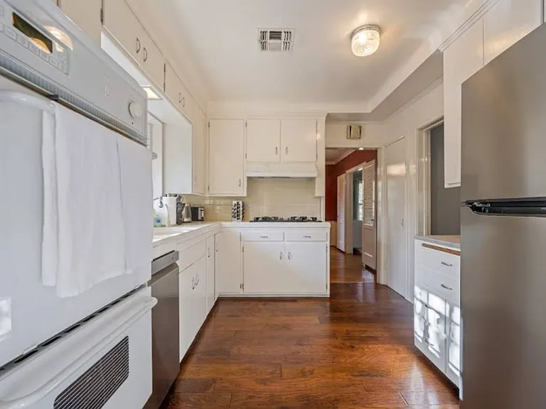 12642 Otsego St — Photo 39