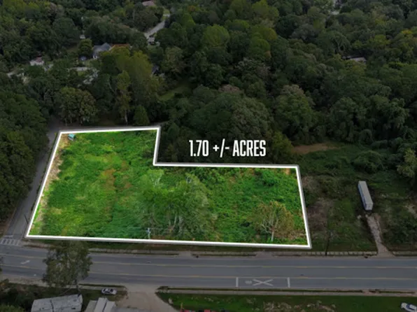 657 S Broad St, Toccoa, GA 30577