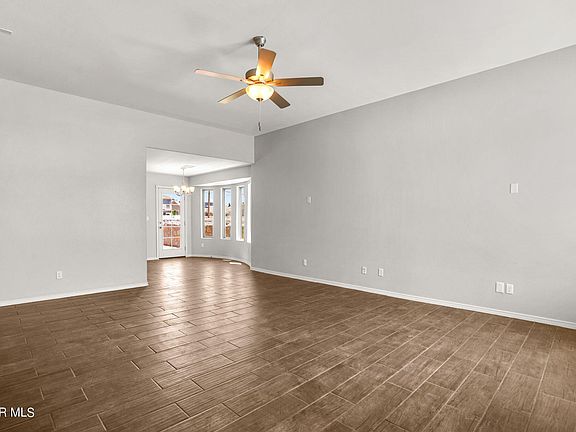 5th image of 778 Lemington St