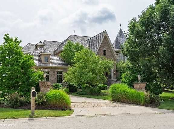 2nd image of 21702 W Savanna Ln