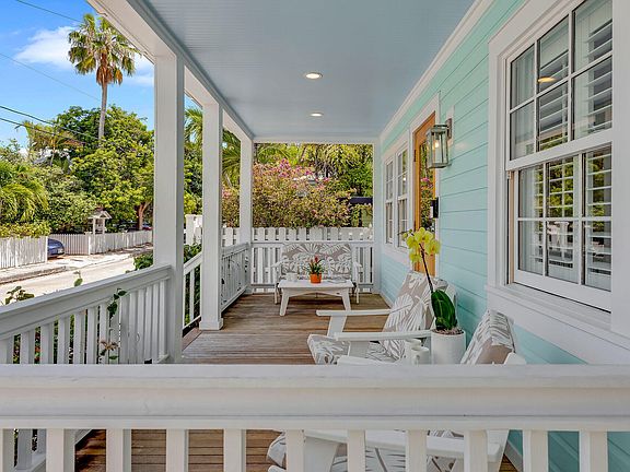 5th image of 1202 Royal St