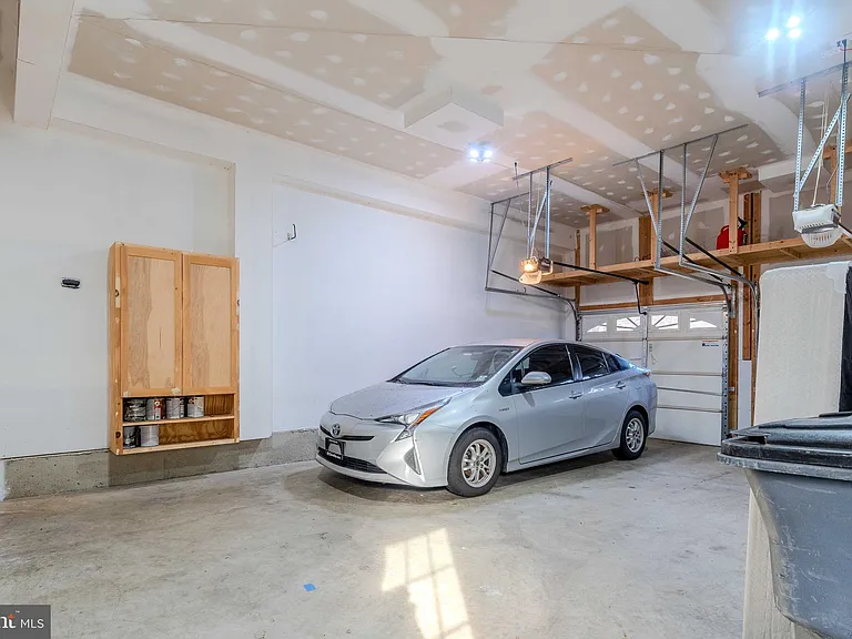 15316 Admiral Baker Cir — Photo 43