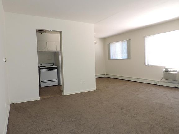 2nd image of 1040 Ashland Ave #Gb