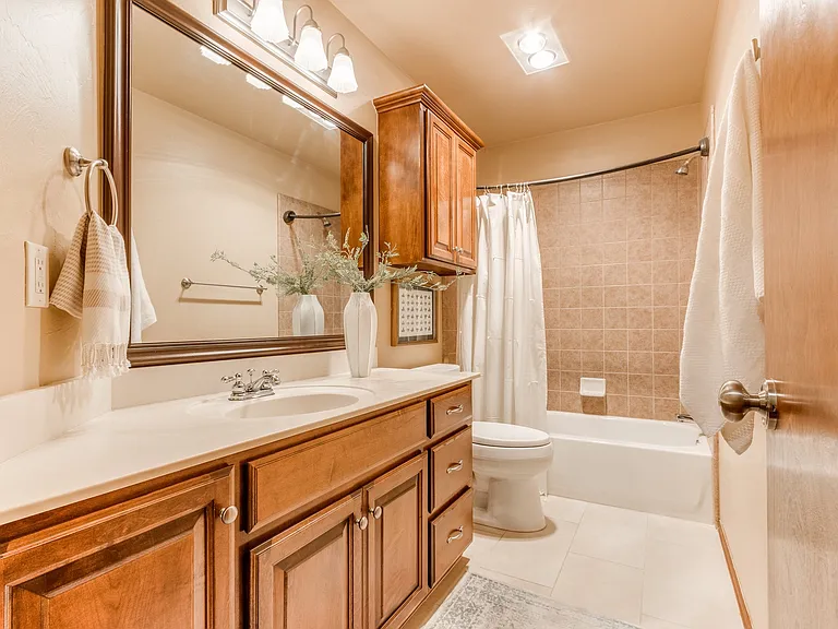 16616 Hardwood Pl — Photo 20