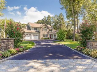 2 Jamie Ter, Northport, NY 11768