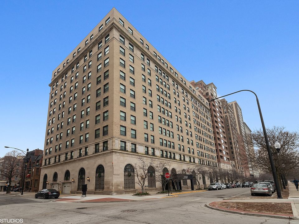 1st image of 2100 N Lincoln Park West Ave #6EN