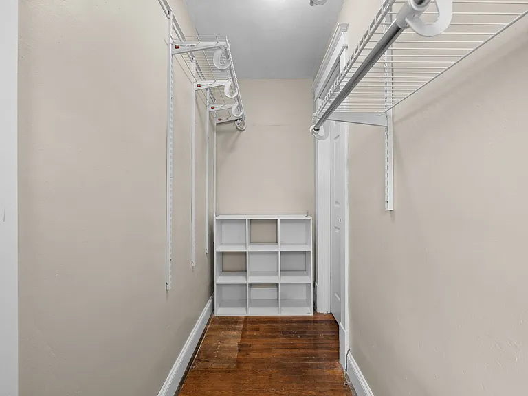 7921 W Bruno Ave — Photo 12