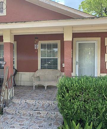 4th image of 1750 W Craig Pl