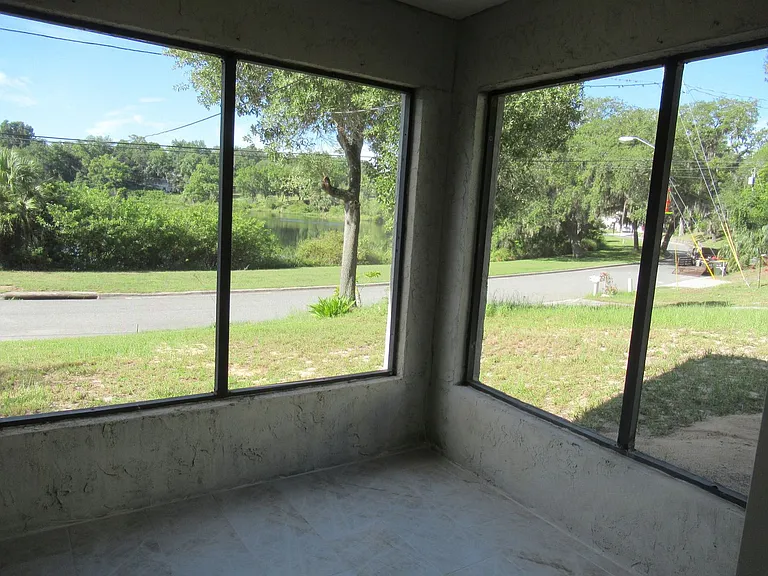 127 Sunnyside Dr — Photo 6