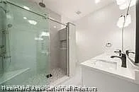 3 bed, 2.5 bath, 1600 sqft, $2,000 — Photo 3