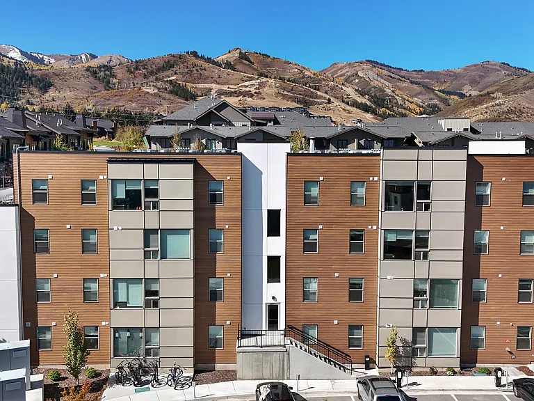 Slopeside Village at Park City — Photo 34