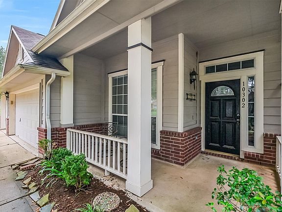4th image of 10302 Rudolph Ct