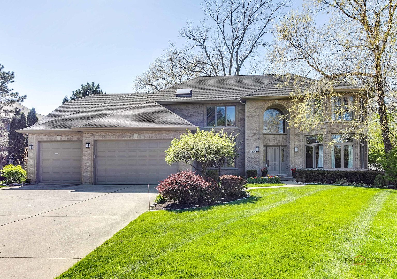 1850 Landwehr Rd, Northbrook, IL 60062 | MLS #12077800 | Zillow