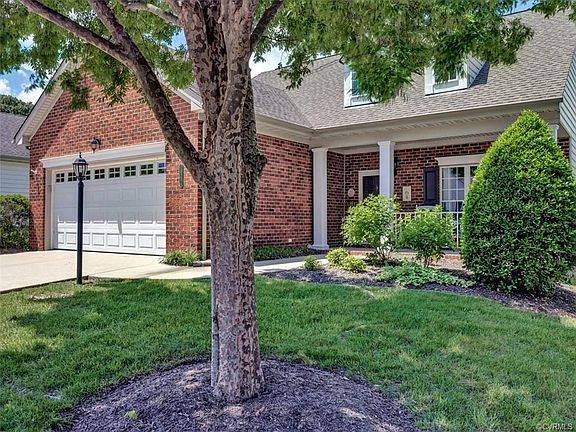 3rd image of 10204 Urbanna Ct