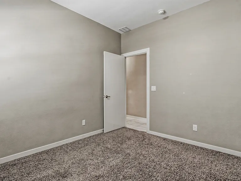 125 Via Rojas Dr — Photo 27