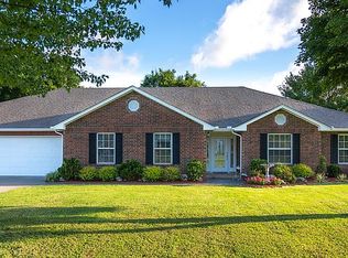 11890 Stonehedge Dr, Claremore, OK 74017