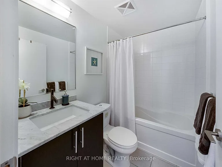260 Sackville St #510 — Photo 9