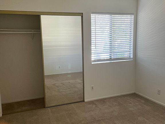 4th image of 497 Saint Louis Ave #202