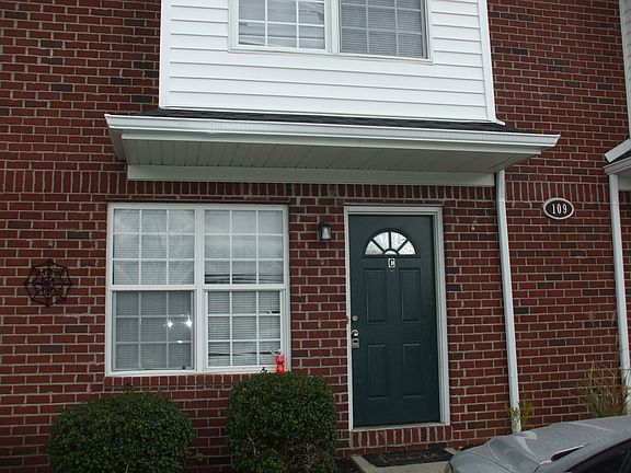 2nd image of 109 Hillridge Ct #C