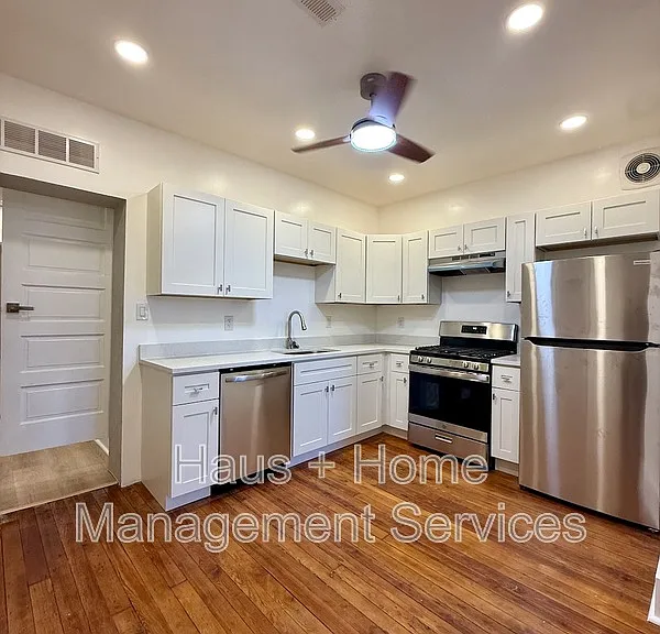 906 Penn Ave #C — Photo 3