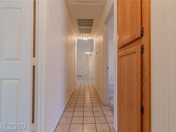 4th image of 8113 Mount Harris Ct