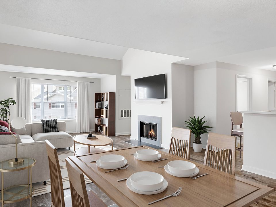 1st image of 100 Charlestown Meadows Dr #324