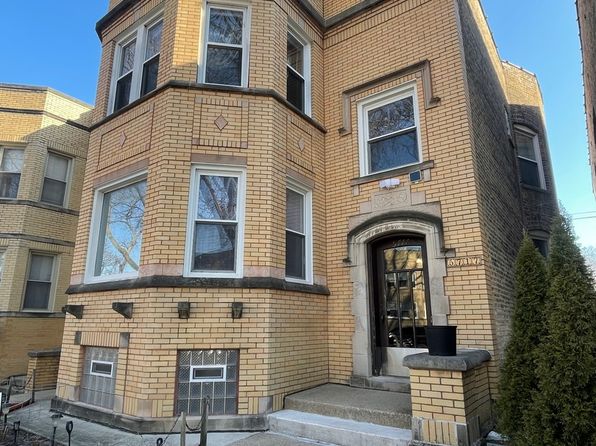 5717 N Artesian Ave #1