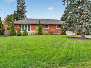 187 Council Cres, Hamilton, ON L9G 1V2