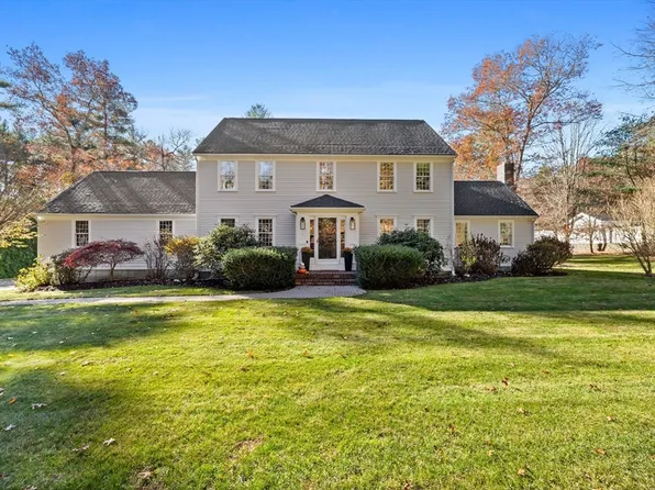 71 Longwood Cir, Kingston, MA 02364